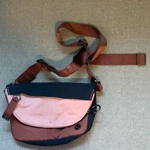 LULULEMON, Shoulder, waistband, purse.  Tri-colored in black, brown & peach.